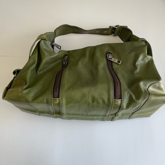 Matt and Nat Purse - Picture 2 of 7